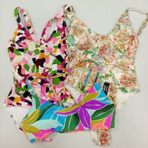 LADIES SWIMWEAR SMALL LOT, SHELF PULLS, 5522391, 25 units, PA image 6