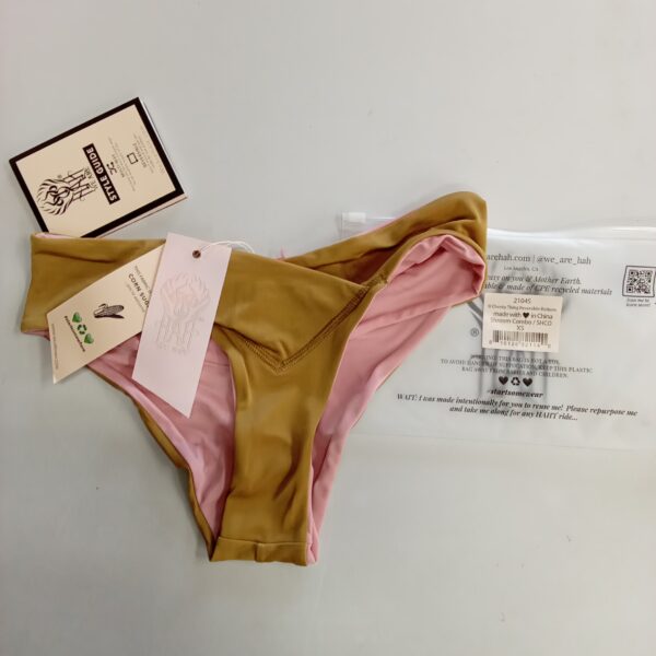 LADIES INTIMATE SMALL LOT, SHELF PULLS, 5522824, 29 units, PA image 9