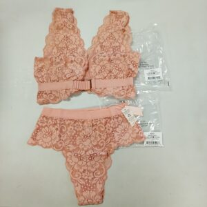 Product photo: LADIES INTIMATE SMALL LOT, SHELF PULLS, 5522977, 18 units, PA image #5