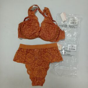 Product photo: LADIES INTIMATE SMALL LOT, SHELF PULLS, 5522979, 21 units, PA image #11