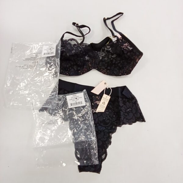 Product photo: LADIES INTIMATE SMALL LOT, SHELF PULLS, 5522803, 29 units, PA image #8
