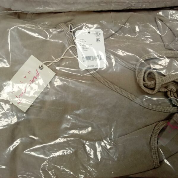 Free People Movement x Hatch, SHELF PULLS, 5523452, 30 units, PA - Image 4