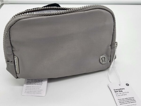 Lululemon Everywhere Belt Bag 1L, SHELS PULLS, 5523435, 20 units, PA - Image 19