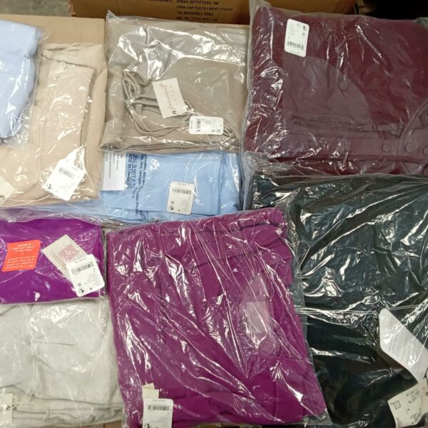 LADIES SPORT SMALL LOT, SHELF PULLS, 5523440, 45 units, PA