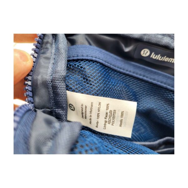 lululemon everywhere belt bag navy 1L, SHELF PULLS, 5523821, 20 units, PA - Image 2