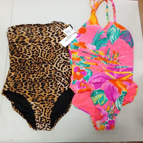 Product photo: LADIES SWIMWEAR SMALL LOT, SHELF PULLS, 5521977, 21 units, PA image #1