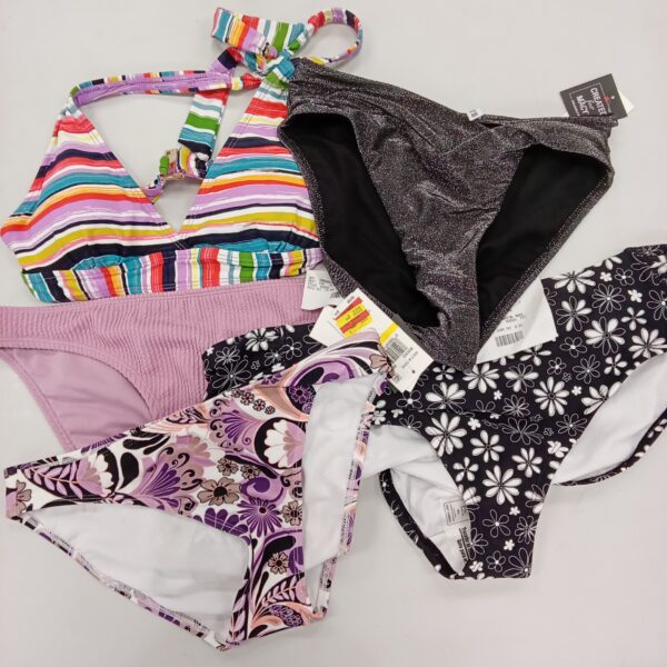 Product photo: LADIES SWIMWEAR SMALL LOT, SHELF PULLS, 5522193, 74 units, PA image #11