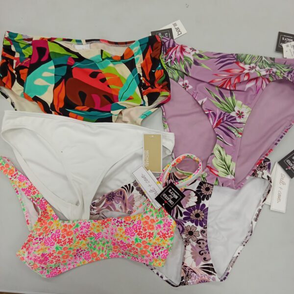 Product photo: LADIES SWIMWEAR SMALL LOT, SHELF PULLS, 5522193, 74 units, PA image #10