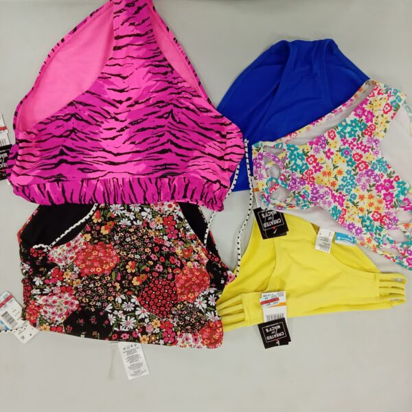 Product photo: LADIES SWIMWEAR SMALL LOT, SHELF PULLS, 5522193, 74 units, PA image #1