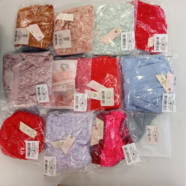 Product photo: LADIES INTIMATE SMALL LOT, SHELF PULLS, 5522213, 34 units, PA image #1