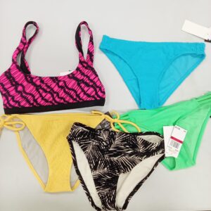 Product photo: LADIES SWIMWEAR SMALL LOT, SHELF PULLS, 5522332, 37 units, PA image #1