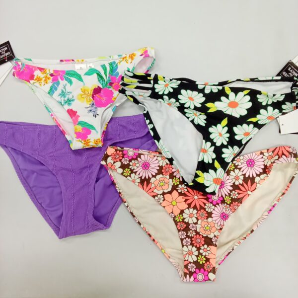 Product photo: LADIES SWIMWEAR SMALL LOT, SHELF PULLS, 5522332, 37 units, PA image #3