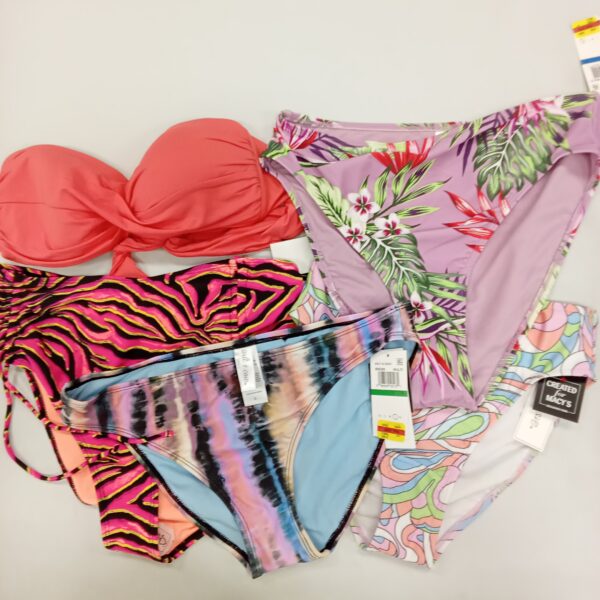 Product photo: LADIES SWIMWEAR SMALL LOT, SHELF PULLS, 5522332, 37 units, PA image #5