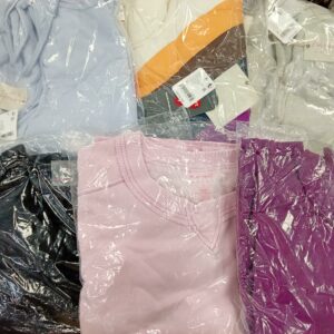 LADIES SPORT SMALL LOT, SHELF PULLS, 5523651, 17 units, PA
