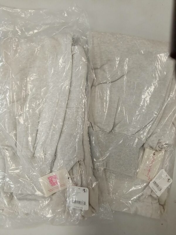 LADIES SPORT SMALL LOT, SHELF PULLS, 5523613, 16 units, PA - Image 3