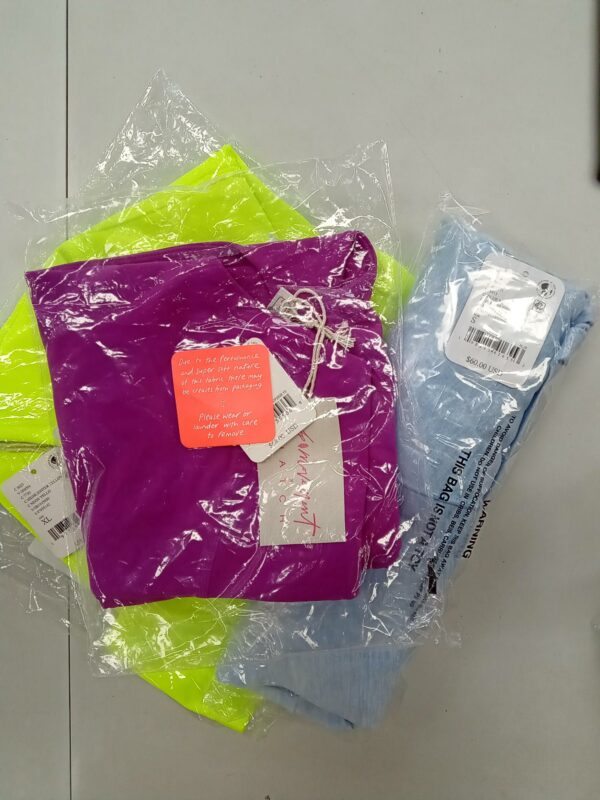 LADIES SPORT SMALL LOT, SHELF PULLS, 5523636, 27 units, PA - Image 2
