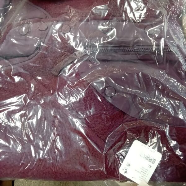 LADIES SPORT SMALL LOT, SHELF PULLS, 5523556, 17 units, PA - Image 8