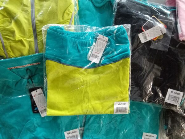Ladies Luxury Tennis/Golf Clothing, SHELF PULLS, 5523785, 22 units, PA - Image 4