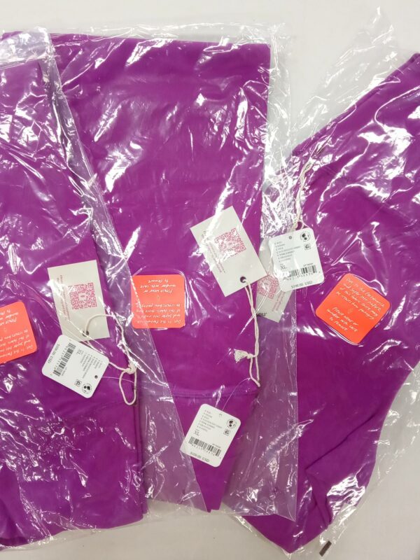 LADIES SPORT SMALL LOT, SHELF PULLS, 5523642, 21 units, PA - Image 2