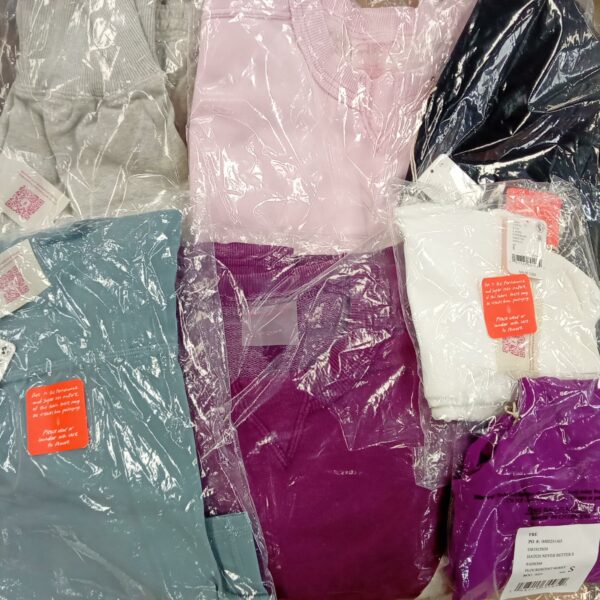 LADIES SPORT SMALL LOT, SHELF PULLS, 5523655, 22 units, PA