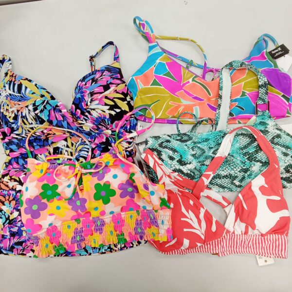Product photo: LADIES SWIMWEAR SMALL LOT, SHELF PULLS, 5522162, 70 units, PA image #11