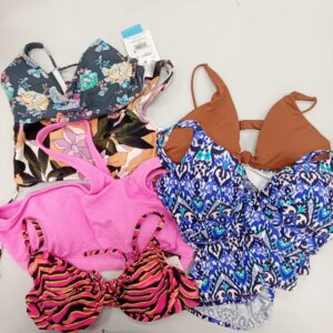 Product photo: LADIES SWIMWEAR SMALL LOT, SHELF PULLS, 5522162, 70 units, PA image #4