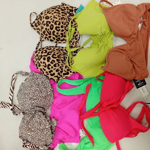 Product photo: LADIES SWIMWEAR SMALL LOT, SHELF PULLS, 5522162, 70 units, PA image #1