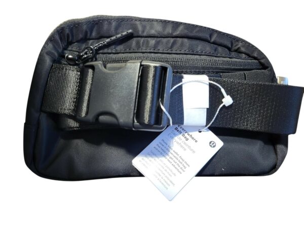 Lululemon everyday bag 1L black, SHELF PULLS, 5523883, 20 units, PA - Image 4