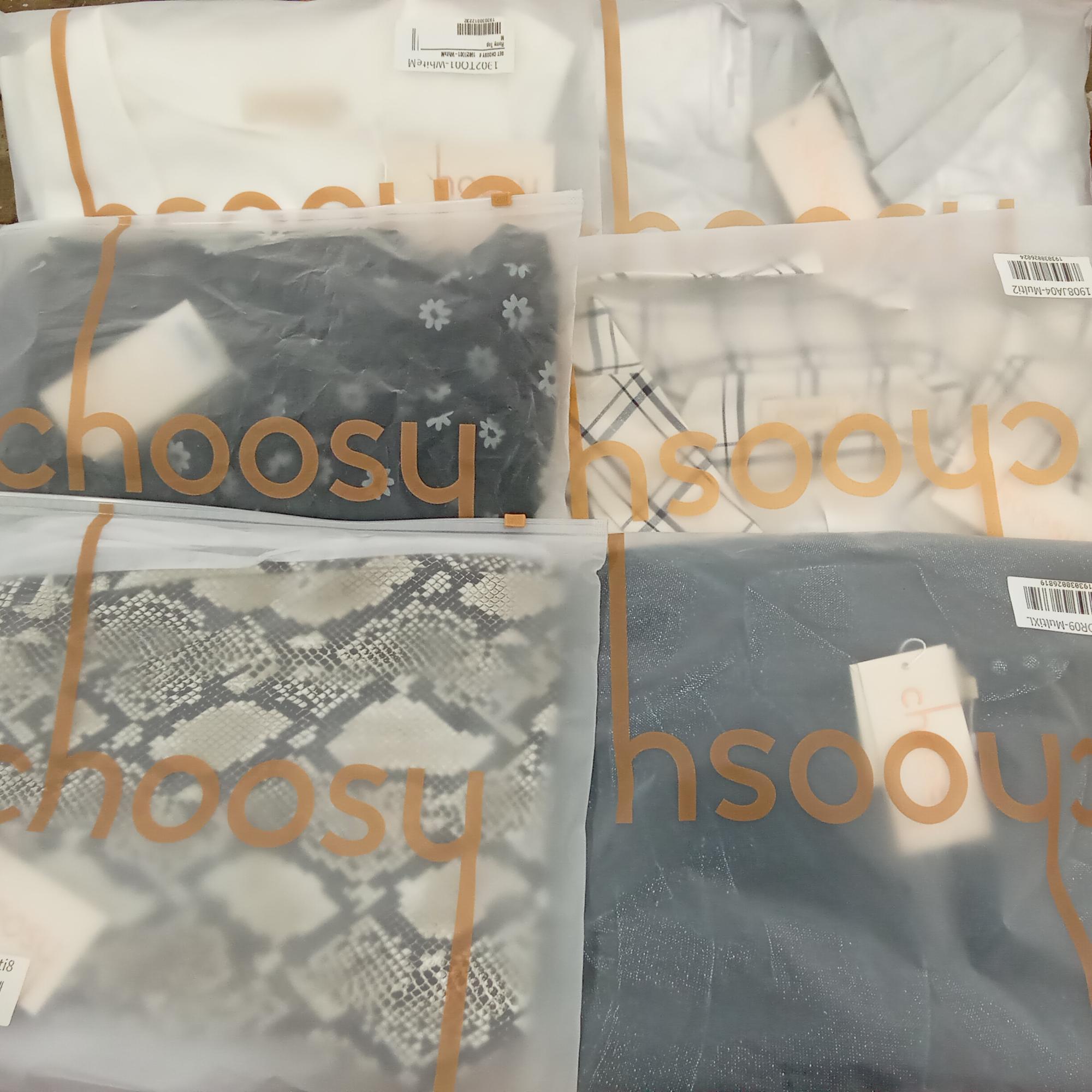 *New Choosy Designer Clothing, SHELF PULLS, 5523929, 21 units, PA