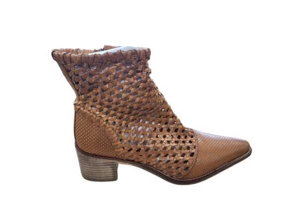 Free People Boots, SHELF PULLS, 5523880, 4 units, PA