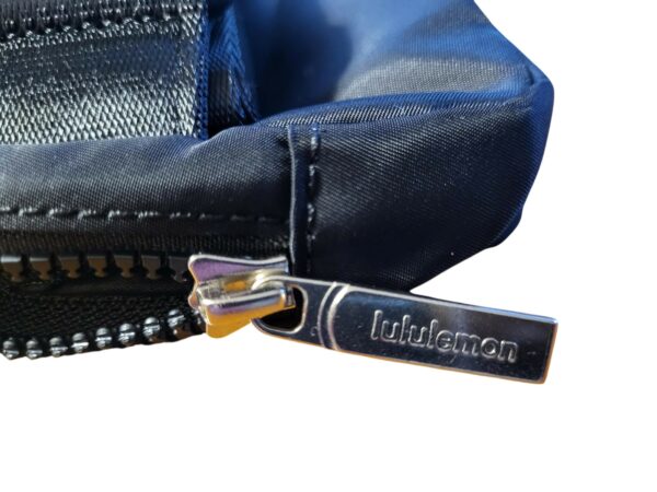 Lululemon everyday bag 1L black, SHELF PULLS, 5523883, 20 units, PA - Image 7