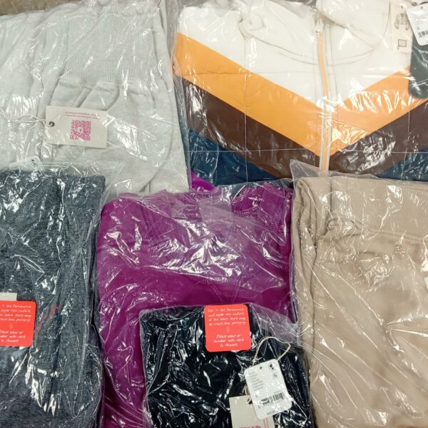 LADIES SPORT SMALL LOT, SEASONAL SHELF PULLS, 5523903, 17 units, PA