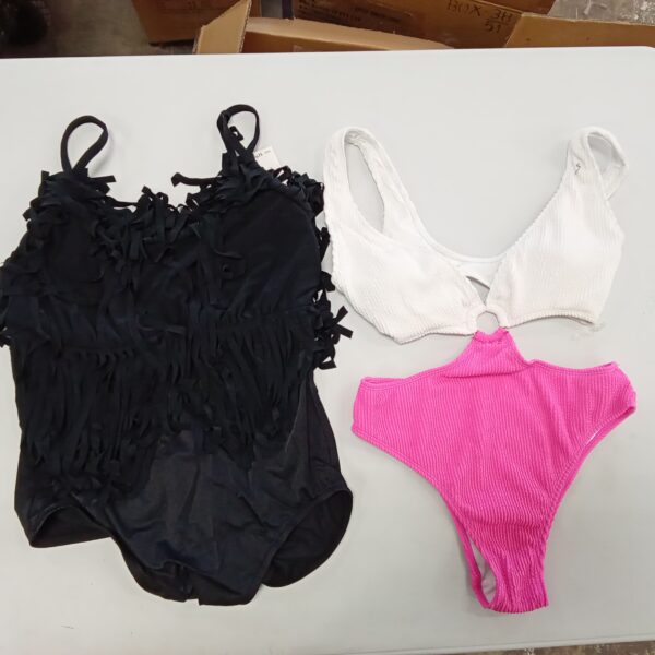 Product photo: LADIES SWIMWEAR SMALL LOT, SHELF PULLS, 5520692, 58 units, PA image #3