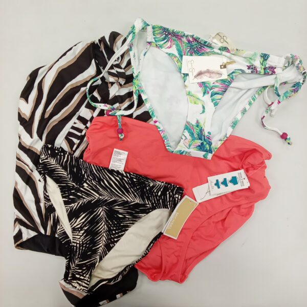 Product photo: LADIES SWIMWEAR SMALL LOT, SHELF PULLS, 5522153, 70 units, PA image #7