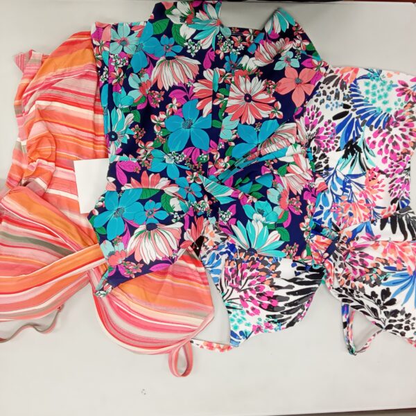 Product photo: LADIES SWIMWEAR SMALL LOT, SHELF PULLS, 5522156, 62 units, PA image #1