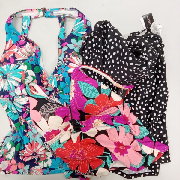 Product photo: LADIES SWIMWEAR SMALL LOT, SHELF PULLS, 5522156, 62 units, PA image #4