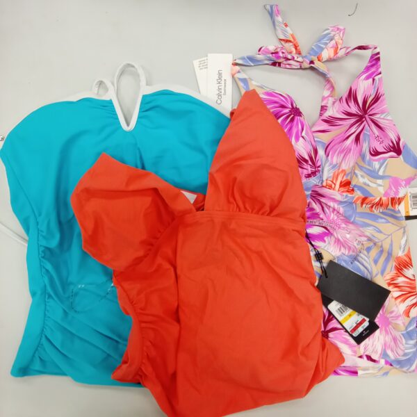 Product photo: LADIES SWIMWEAR SMALL LOT, SHELF PULLS, 5522200, 61 units, PA image #9