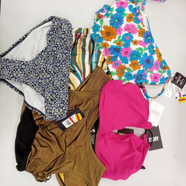 Product photo: LADIES SWIMWEAR SMALL LOT, SHELF PULLS, 5522200, 61 units, PA image #6