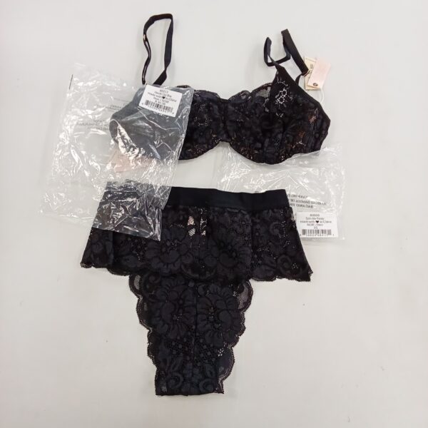 Product photo: LADIES INTIMATE SMALL LOT, SHELF PULLS, 5522798, 27 units, PA image #5