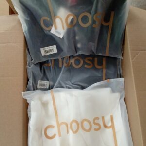 CHOOSY DESIGNER CLOTHING, SHELF PULLS, 5524200, 28 units, PA