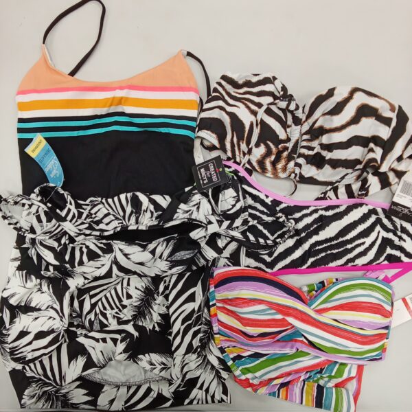 Product photo: LADIES SWIMWEAR SMALL LOT, SHELF PULLS, 5522159, 64 units, PA image #9
