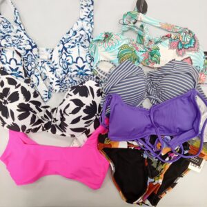 Product photo: LADIES SWIMWEAR SMALL LOT, SHELF PULLS, 5522164, 63 units, PA image #1