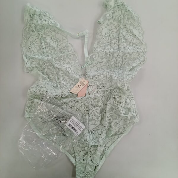 Product photo: LADIES INTIMATE SMALL LOT, SHELF PULLS, 5522232, 35 units, PA image #4