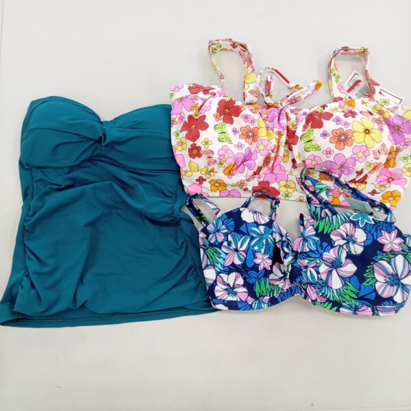 Product photo: LADIES SWIMWEAR SMALL LOT, SHELF PULLS, 5522400, 25 units, PA image #2