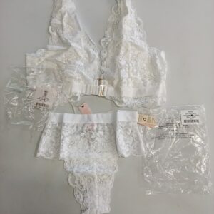 Product photo: LADIES INTIMATE SMALL LOT, SHELF PULLS, 5522759, 22 units, PA image #8