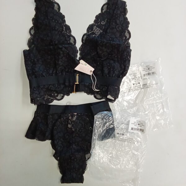 Product photo: LADIES INTIMATE SMALL LOT, SHELF PULLS, 5522837, 34 units, PA image #7