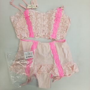 Product photo: LADIES INTIMATE SMALL LOT, SHELF PULLS, 5522242, 37 units, PA image #3