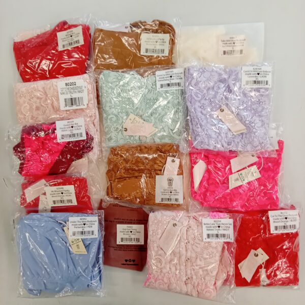 Product photo: LADIES INTIMATE SMALL LOT, SHELF PULLS, 5522252, 34 units, PA image #1