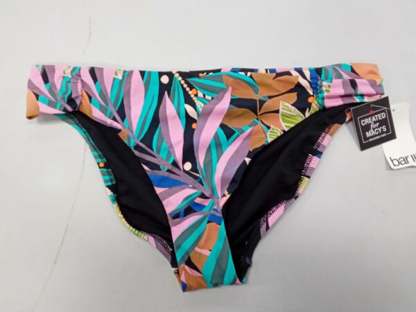 LADIES SWIMWEAR SMALL LOT, SHELF PULLS, 5524493, 100 units, PA - Image 3