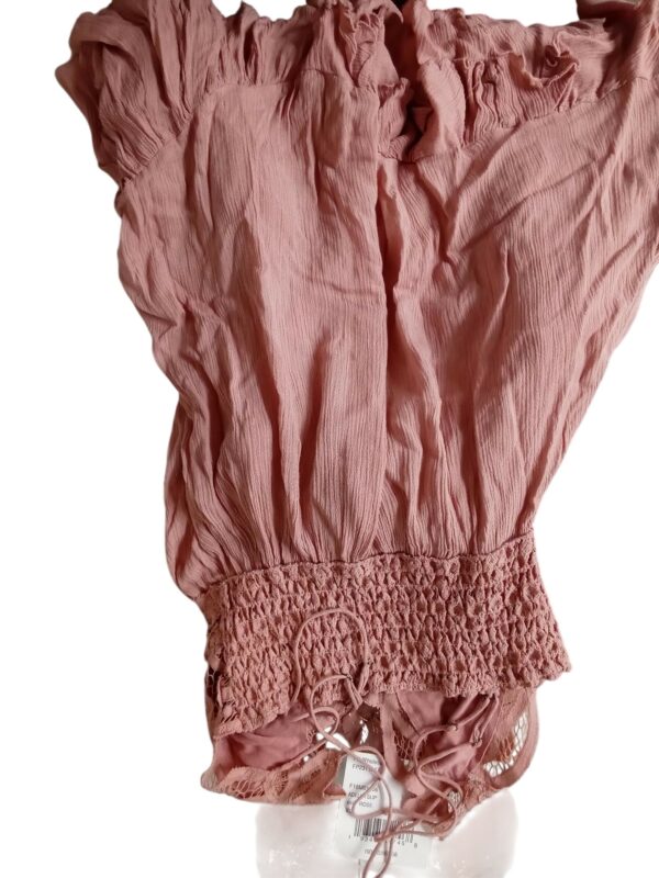 Free People Clothing & FP Movement ***, SHELF PULLS, 5524512, 14 units, PA - Image 3